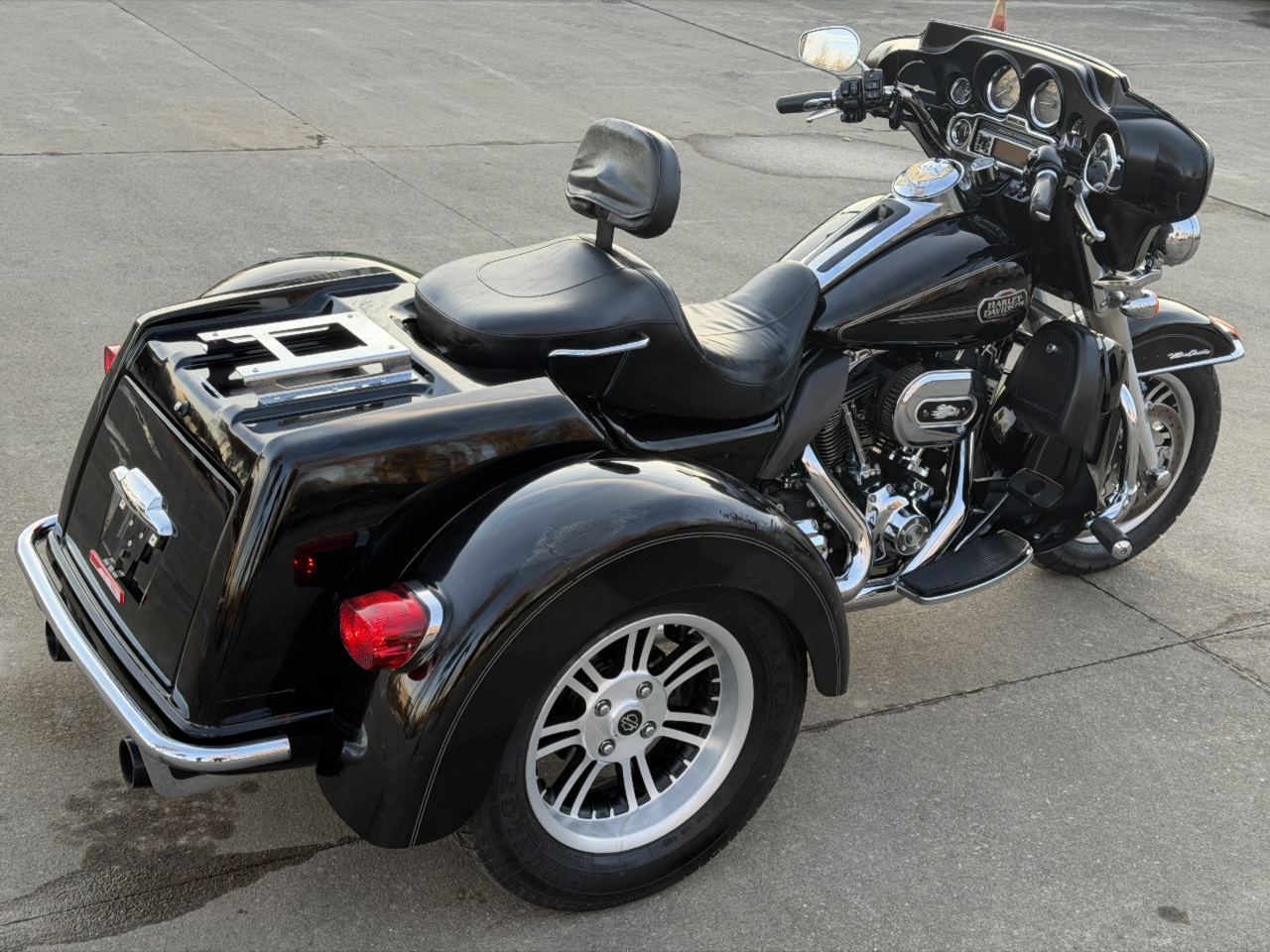 2009 Harley-Davidson FLHTCUTG Tri Glide Ultra Classic